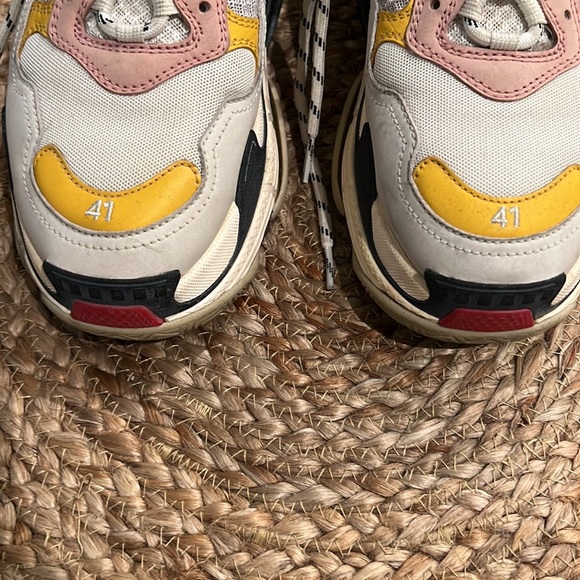 BALENCIAGA TRIPLE S SNEAKERS SIZE 41 - Picture 3 of 9